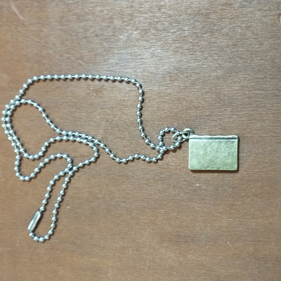 Alice's Adventures in Wonderland Necklace. - Picture 3 of 4